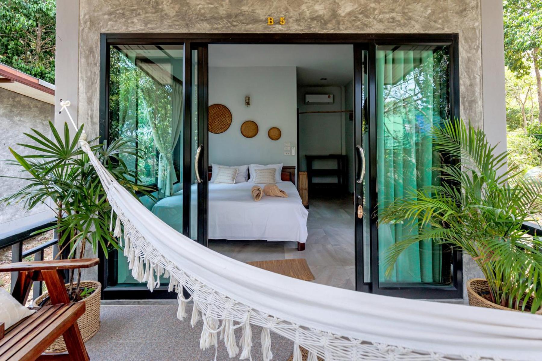 Resort Why Nam *